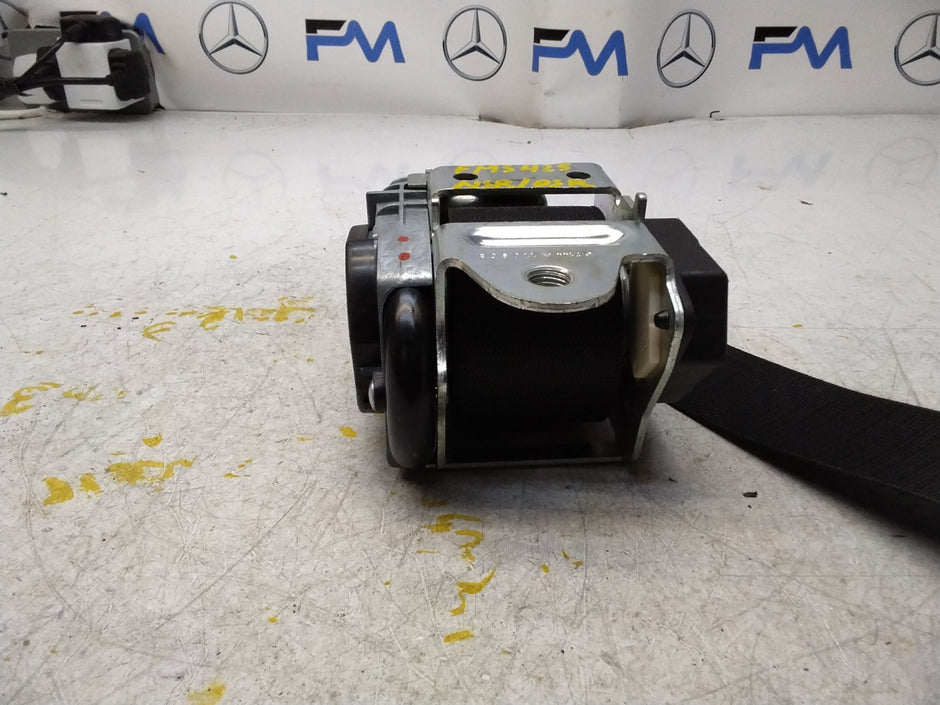 MERCEDES E CLASS SEAT BELT REAR RIGHT AND LEFT A2078602385 C207 FMS425 NSR OSR