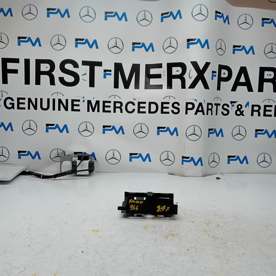 MERCEDES A CLASS W177 ECU BRACKET HOLDER TRIM A2475457900 FM00966