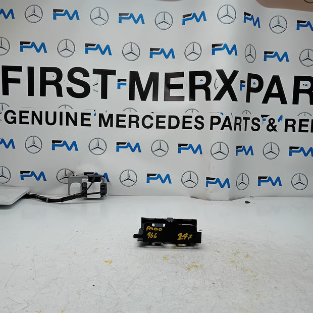 MERCEDES A CLASS W177 ECU BRACKET HOLDER TRIM A2475457900 FM00966