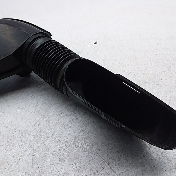 MERCEDES BENZ E-CLASS W213 AIR INTAKE TUBE A6540040097 FMI46