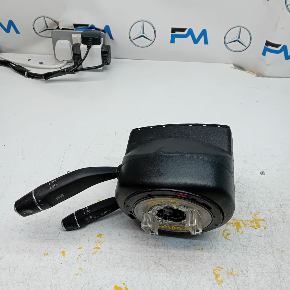 Mercedes C-CLASS W205 INDICATOR/WIPER GEAR SELECT + SQUIB  A2059006712 FM00890