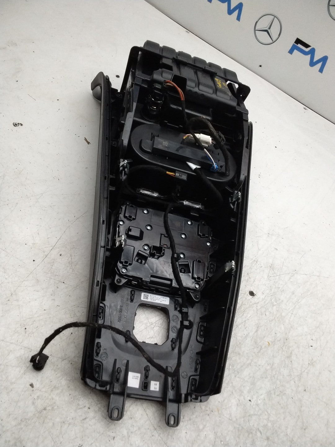 MERCEDES BENZ A-CLASS W177 CENTRE  CONSOLE   A1776805701 FMK29