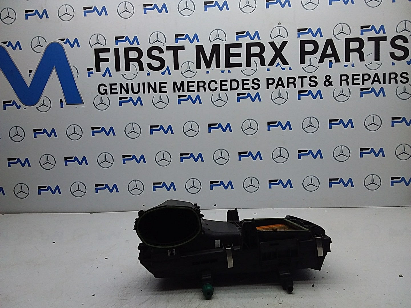 MERCEDES BENZ E-CLASS W213 AIR FILTER CLEANER BOX 2.0 P A6540900001 FMA43