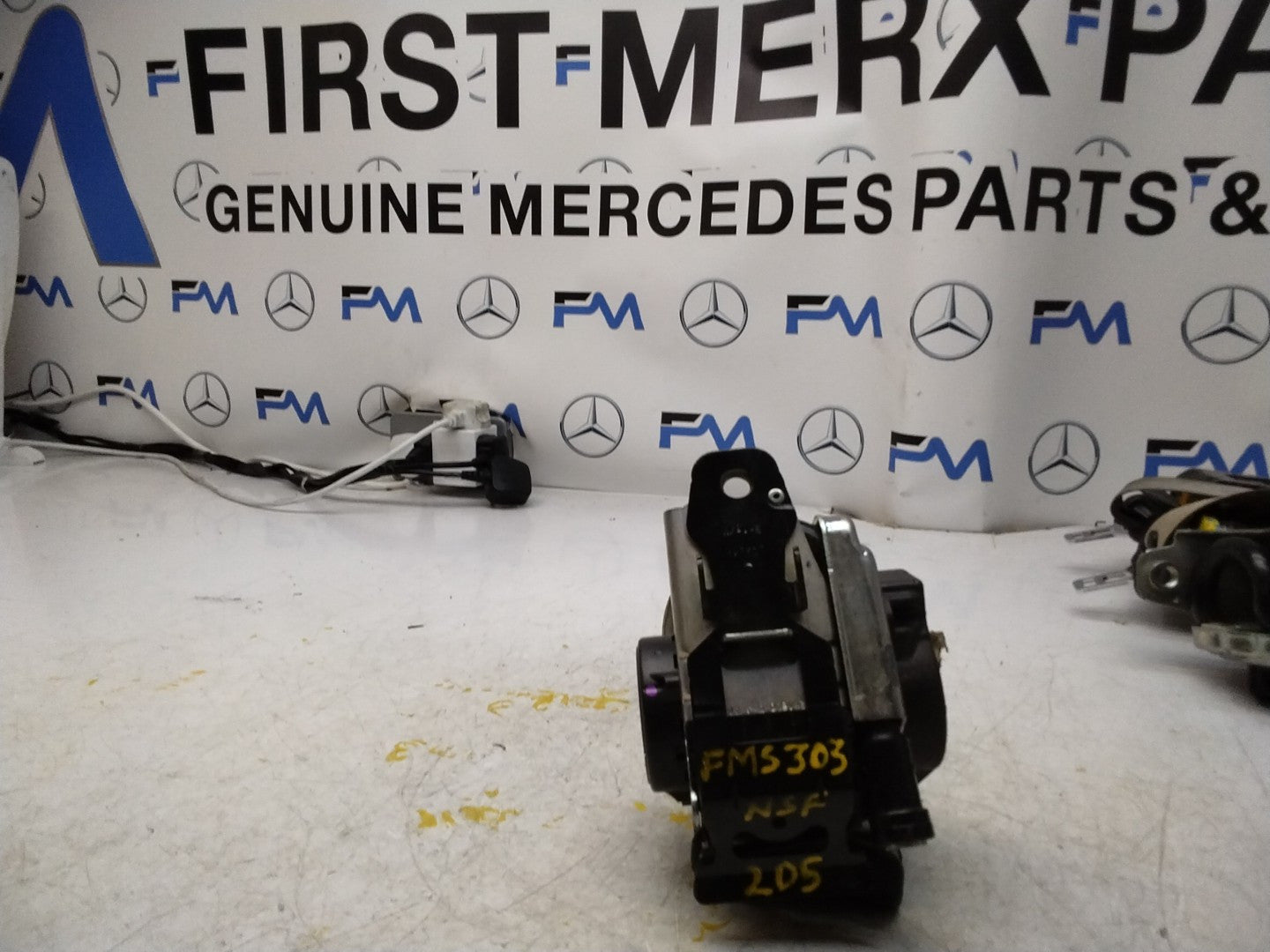 MERCEDES-BENZ C COUPE C205 W205  FRONT LEFT SEATBELT A2058601501 FMS303 NSF 