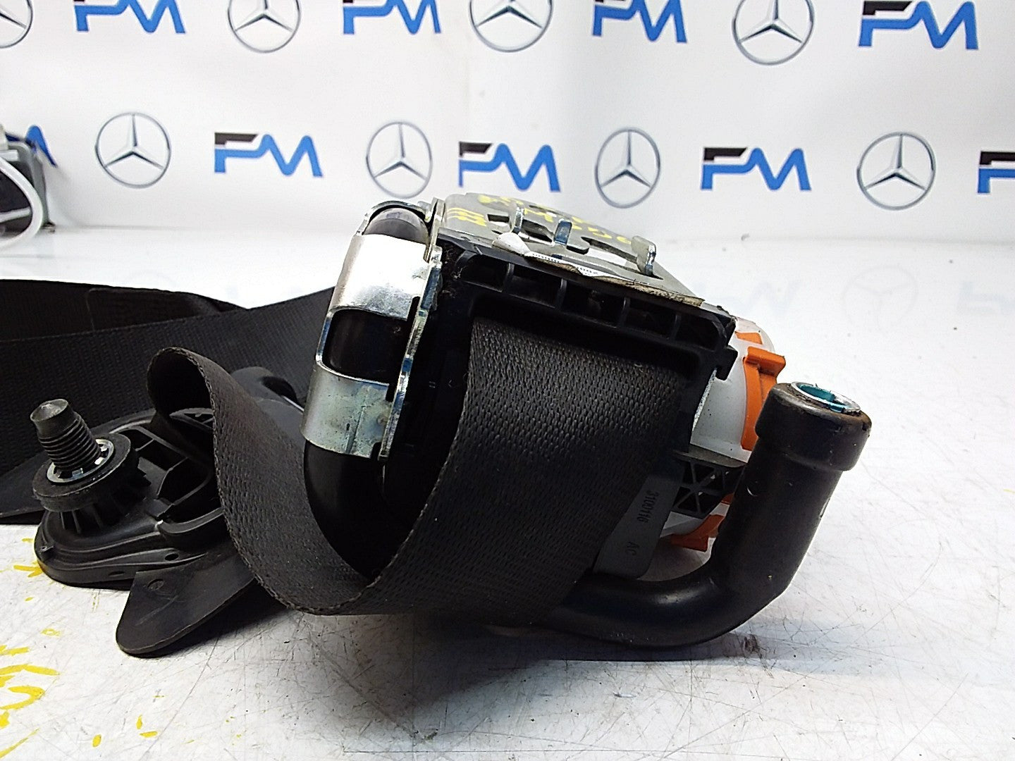 MERCEDES A CLASS  FRONT RIGHT SEAT BELT WITH PRETENSIONER A1778600800 FMS56 OSF