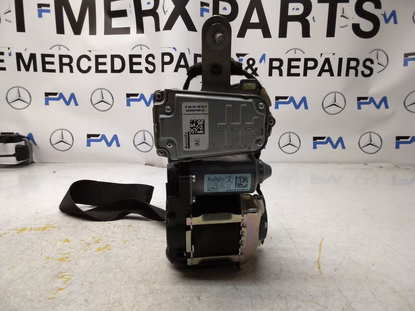 MERCEDES BENZ E-CLASS W207 FRONT SEAT BELT RIGHT SIDE A2078604285 FMS437 OSF