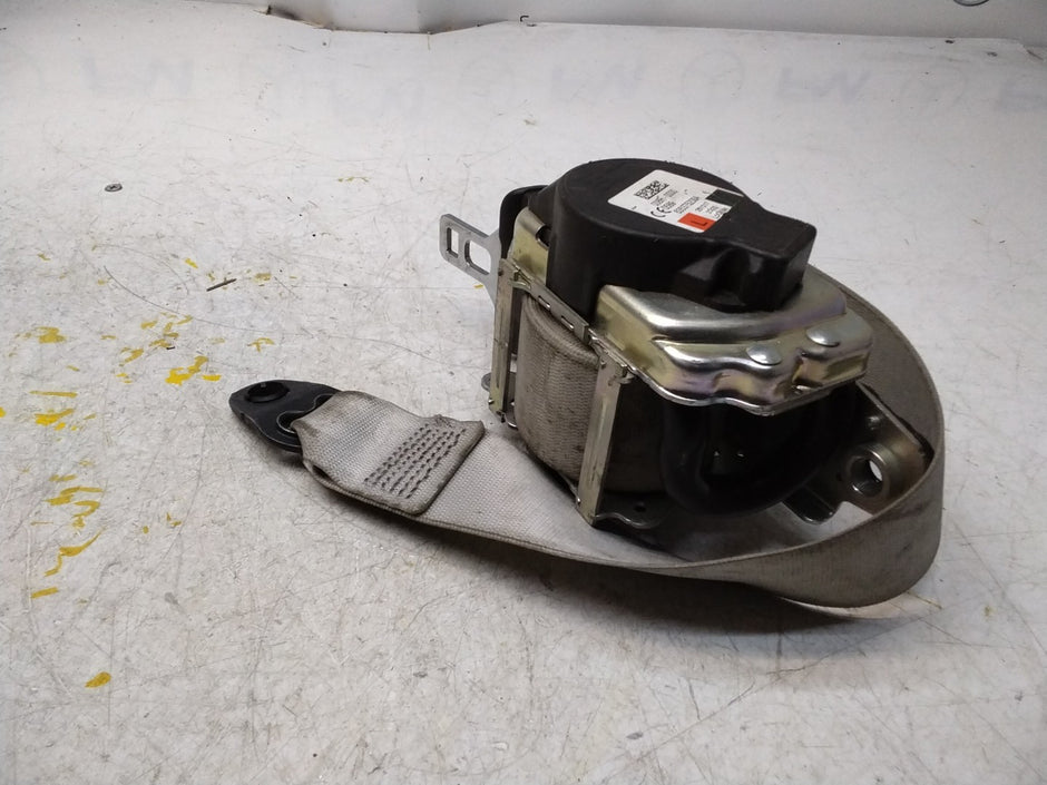 MERCEDES-BENZ C COUPE C205 W205  FRONT LEFT SEATBELT A2058601501 FMS309 NSF 