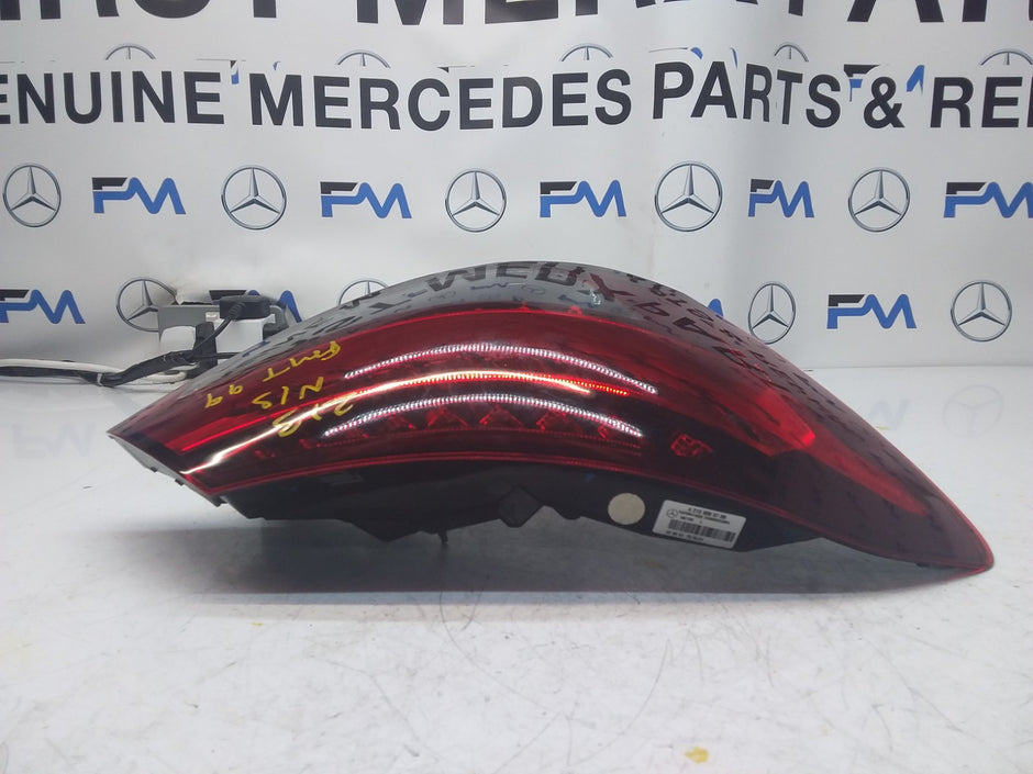 MERCEDES E-CLASS W213 PASSENGER SIDE NS REAR TAIL LIGHT A2139065709 2022 FMT99