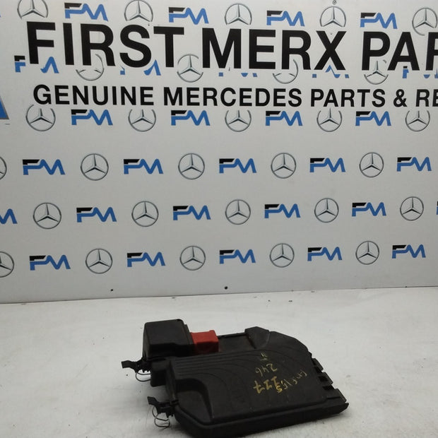 MERCEDES BENZ  B-CLASS  W246 FUSE RELAY JUNCTION BOX LID A2465400182  FMF155