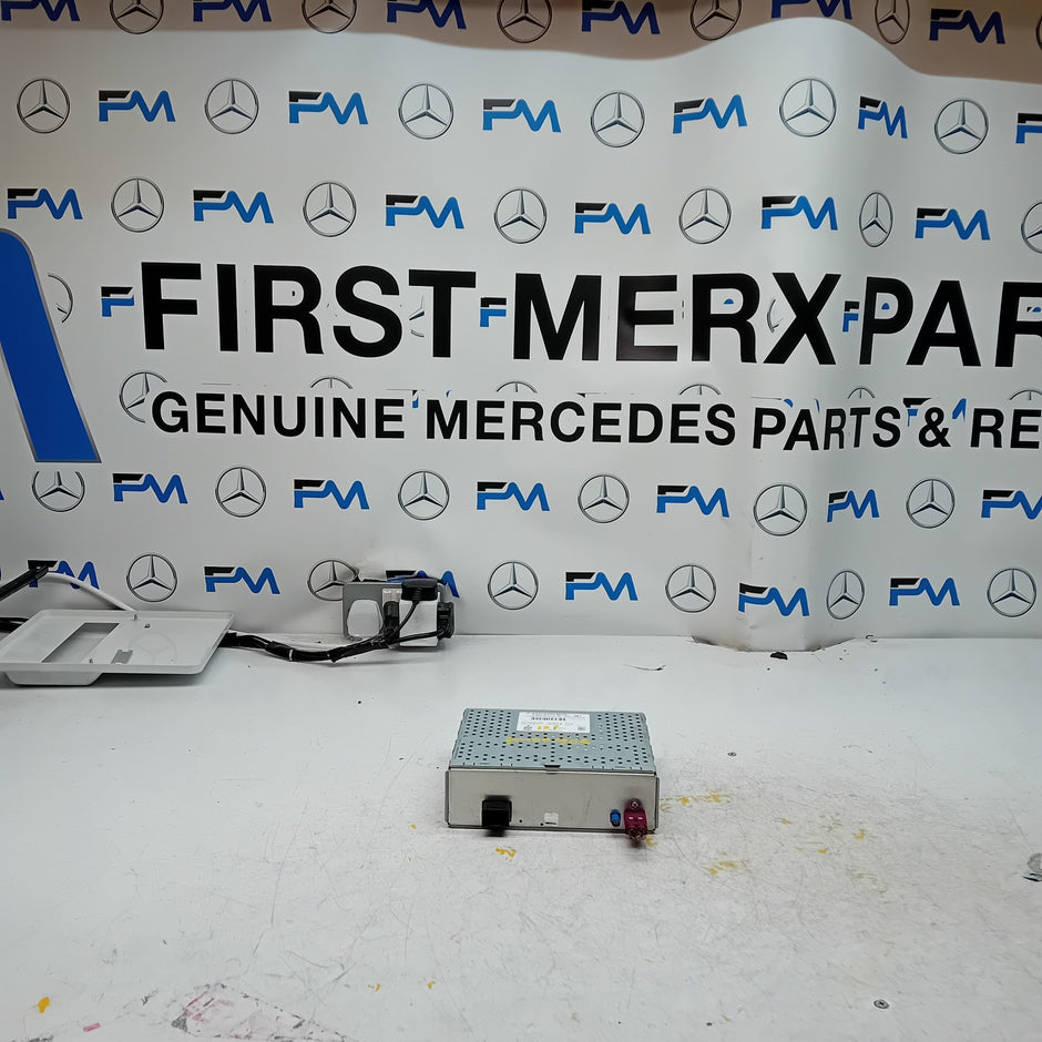 Mercedes Benz S Class Radio Tuner Box W222  2014-2021 A2229001408 FM00905