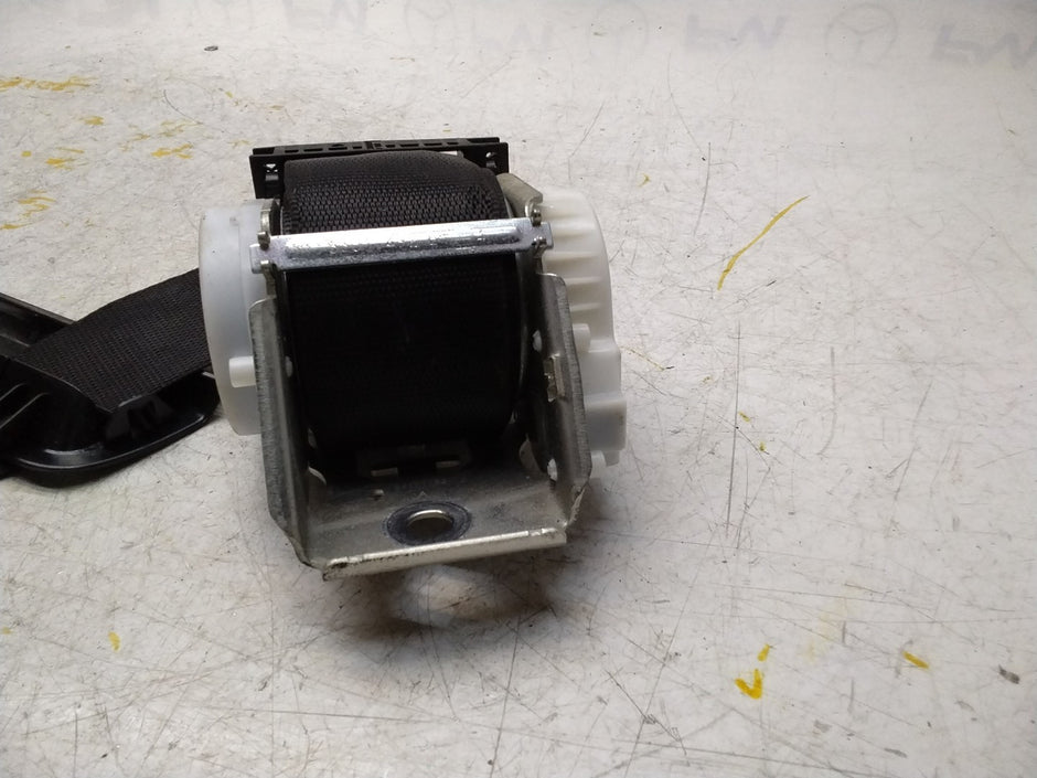 MERCEDES S CLASS W222 SEAT BELT CENTER MIDDLE REAR A2228601085 FMS665 