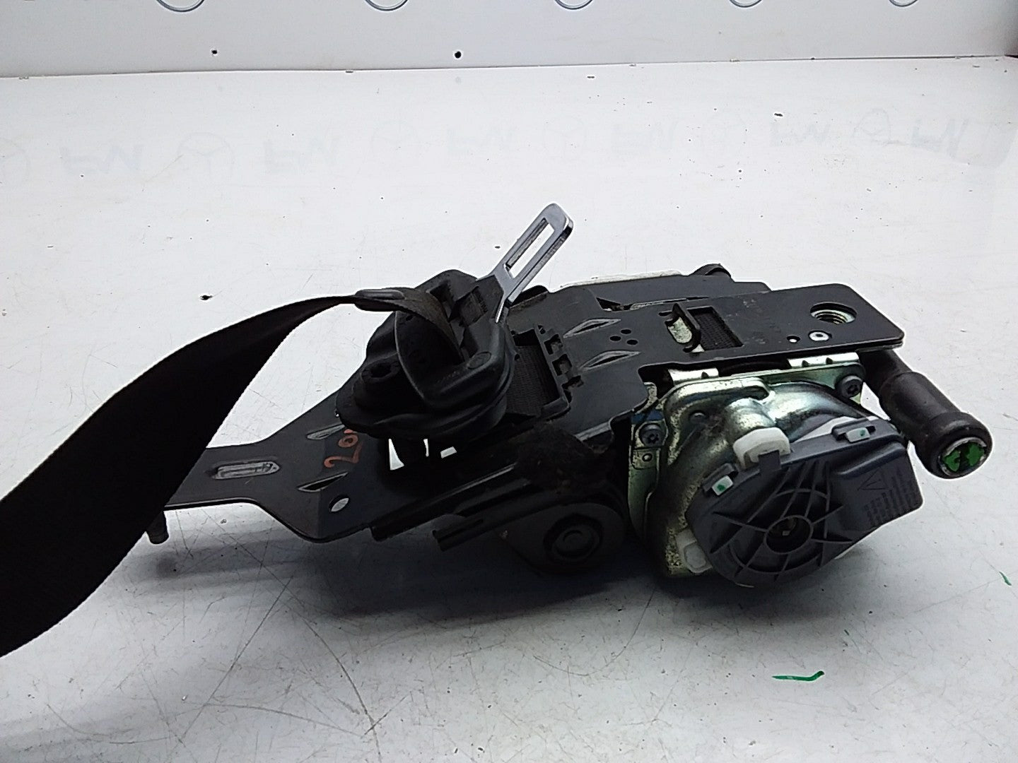 MERCEDES C-CLASS W204 SEAT BELT FRONT RIGHT DRIVER SIDE A2048605186 FMS243 OSF