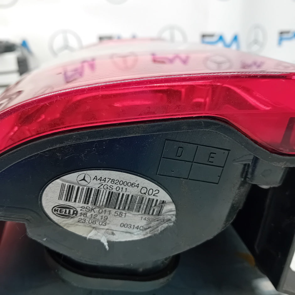 MERCEDES VITO W447 PASSENGER NS REAR TAIL LIGHT 2014 A4478200064 FMT194
