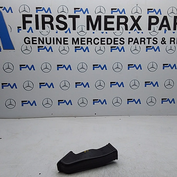 MERCEDES BENZ E-CLASS W213 AIR INTAKE TUBE A2138315000 FMI59