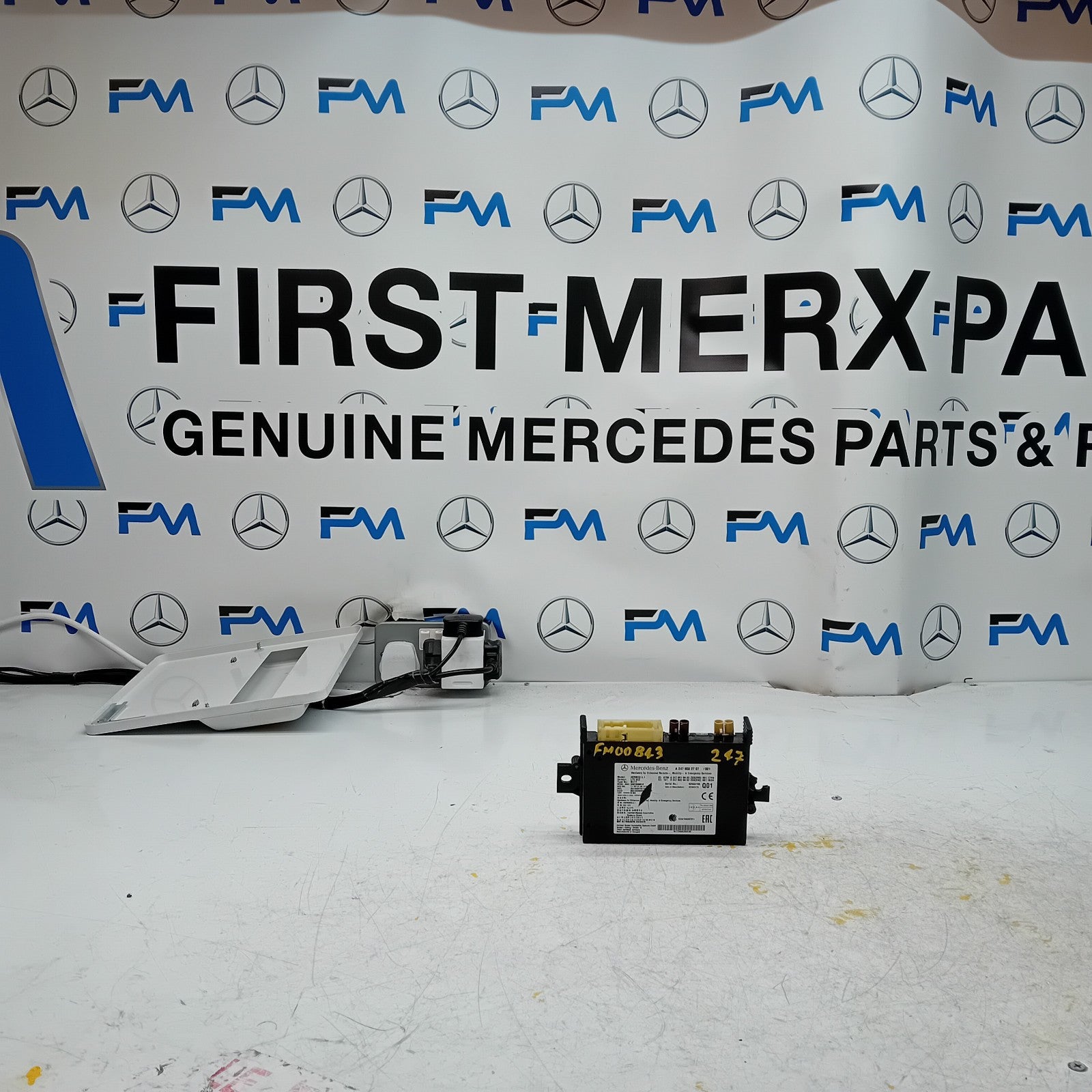 Mercedes W247 Bluetooth Hermes LTE Control Unit Module A2479002707 FM00843