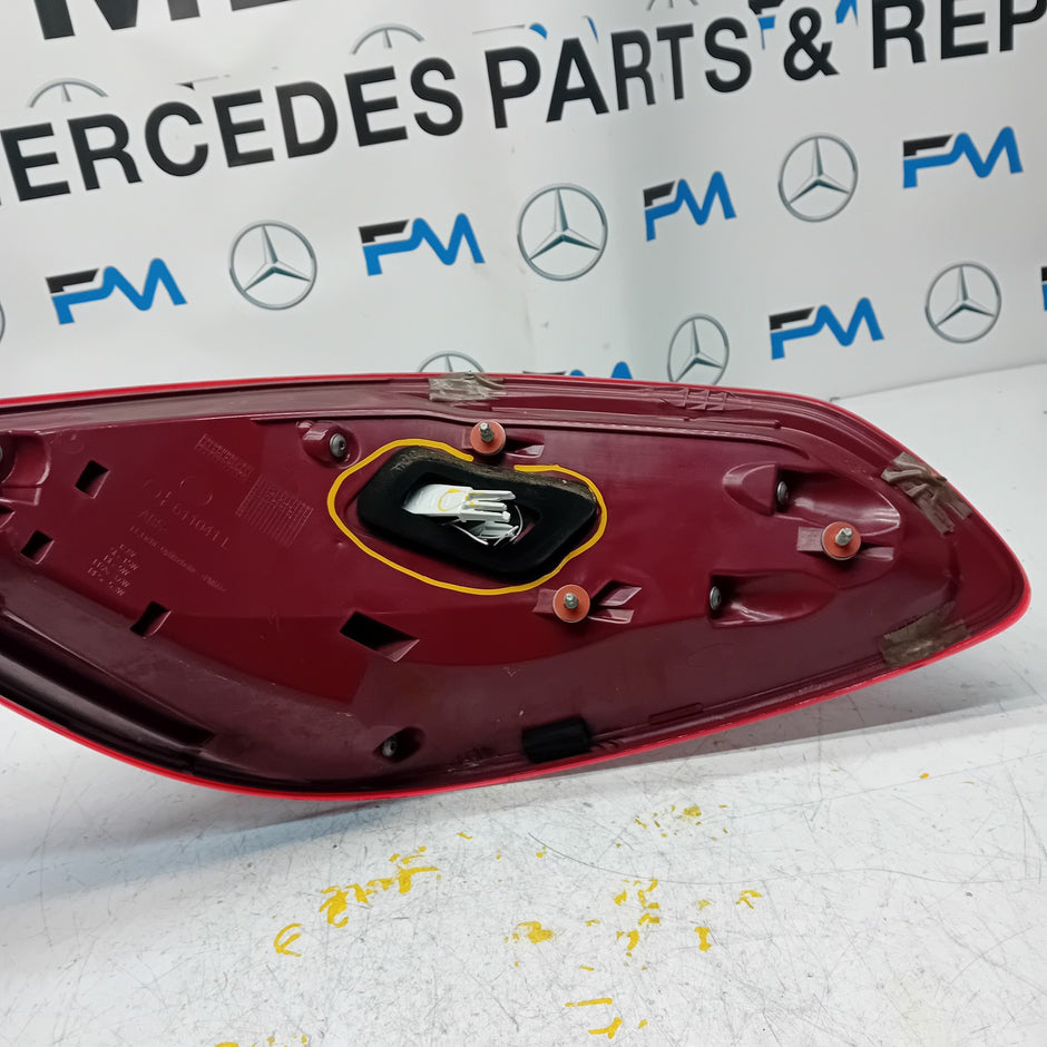 MERCEDES S-CLASS W222 PASSENGER SIDE NS REAR TAIL LIGHT FMT182 2015 A2229065401