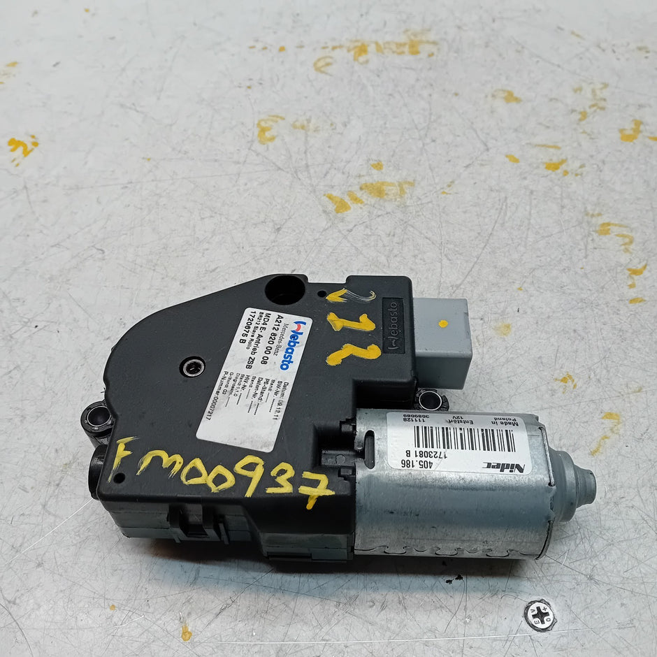 MERCEDES BENZ E-CLASS W212 PANO SUNROOF MOTOR  A2128200008 FM00937