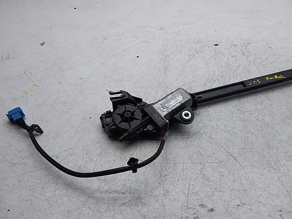 MERCEDES MERCEDES C-CLASS W205  SEAT BELT RETRACTOR 2058600282 FMR02