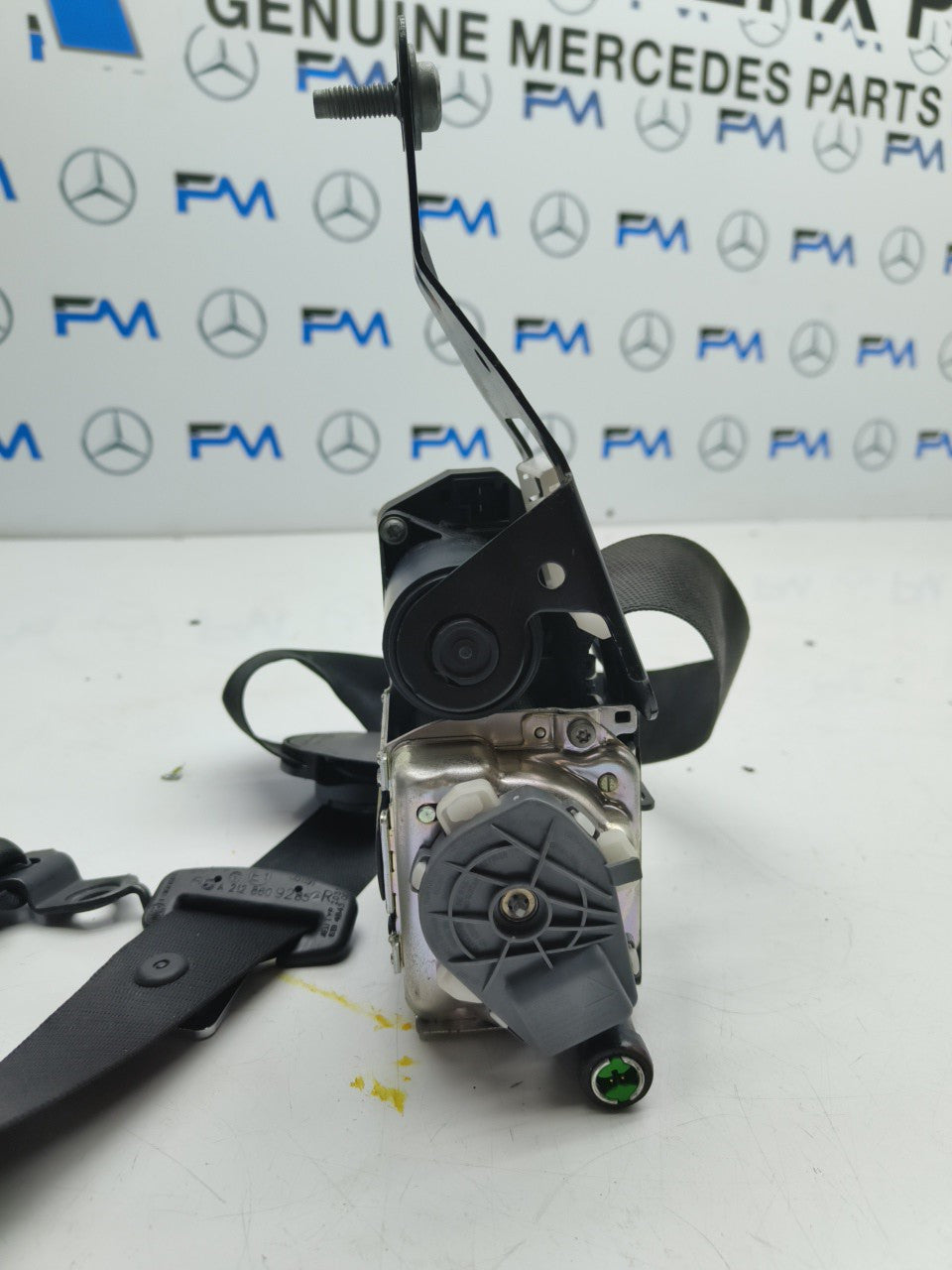 2009-16 MERCEDES W212 ESTATE DRIVER RIGHT FRONT SEAT BELT A2128609285 OSF FMS31