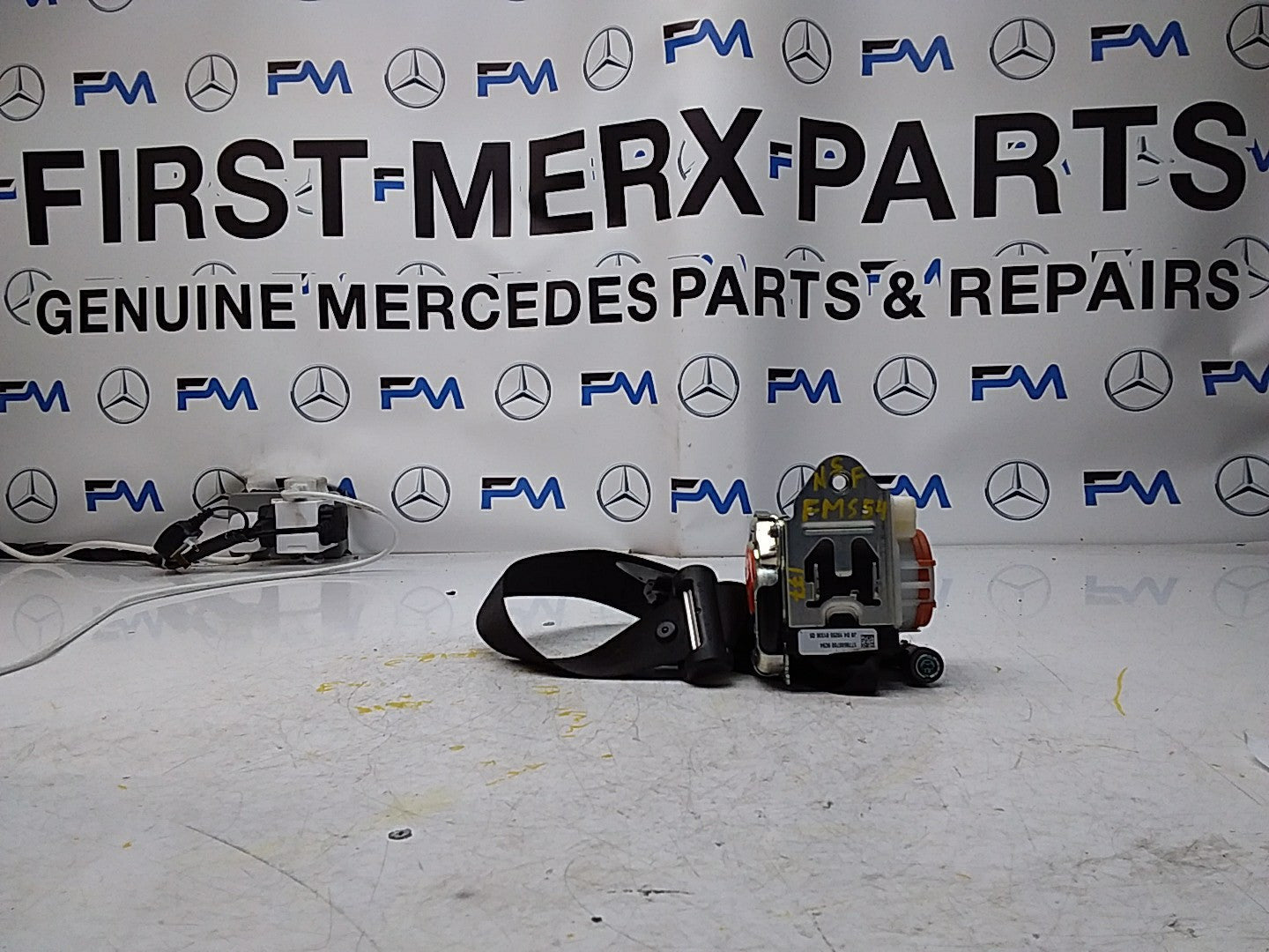 MERCEDES A CLASS  FRONT LEFT SEAT BELT WITH PRETENSIONER A1778600700 FMS54 NSF