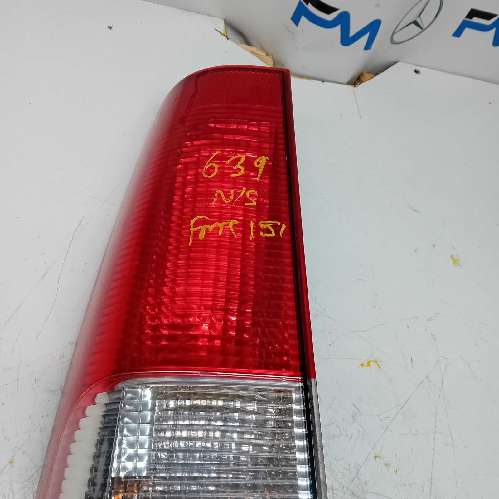 MERCEDES VITO W639 2004-14 PASSENGER NS OUTER REAR TAIL LIGHT 964678-00 FMT151