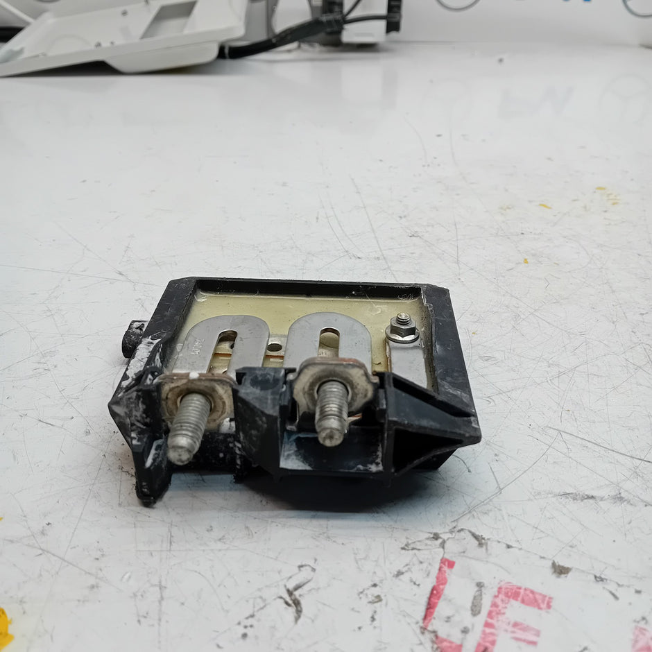 MERCEDES  C E CLASS W205 W213 NEGATIVE BATTERY CLAM TERMINAL A0009061505 FM00817