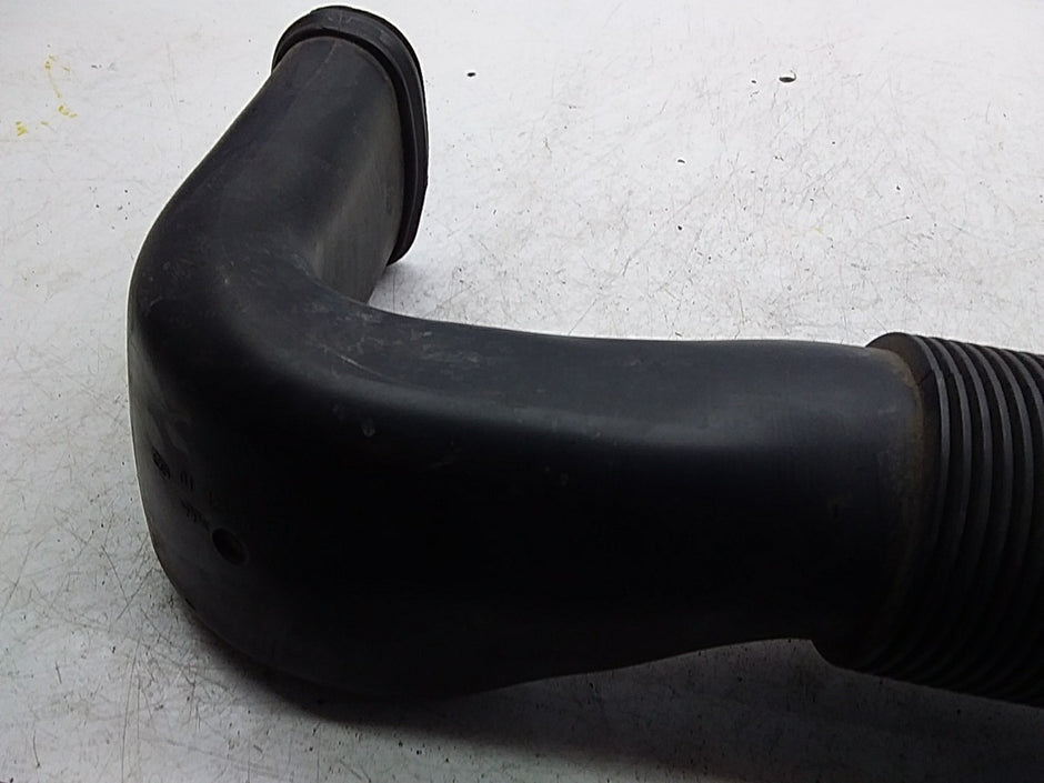 MERCEDES-BENZ E-CLASS A212 AIR INTAKE TUBE A6510903437 FMI02