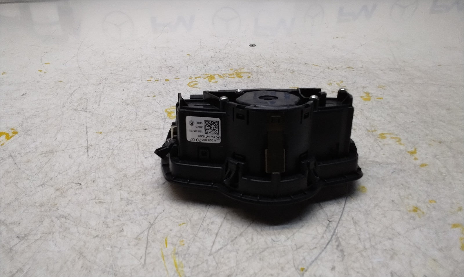 MERCEDES C-CLASS W205 HEADLIGHT CONTROL SWITCH 2014-2020 A2059057007 FM001021