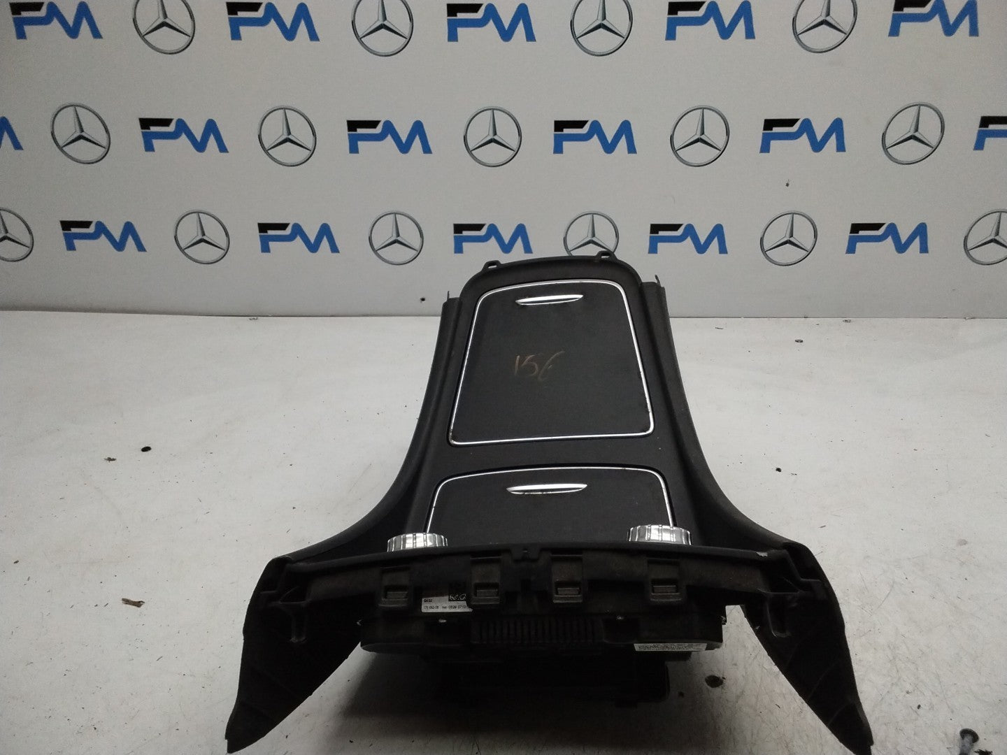 MERCEDES BENZ  A-CLASS W176 CENTRE  CONSOLE   A1766804800 FMK28