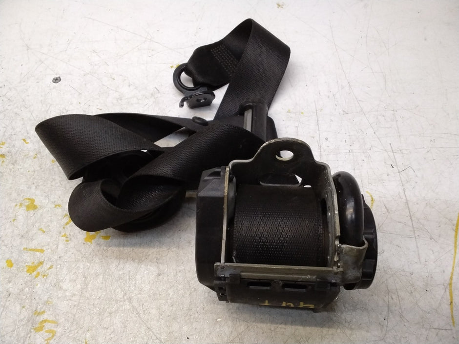 MERCEDES MERCEDES V-CLASS W447 FRONT SEAT BELT RIGHT SIDE A4478603785 FMS666 OSF