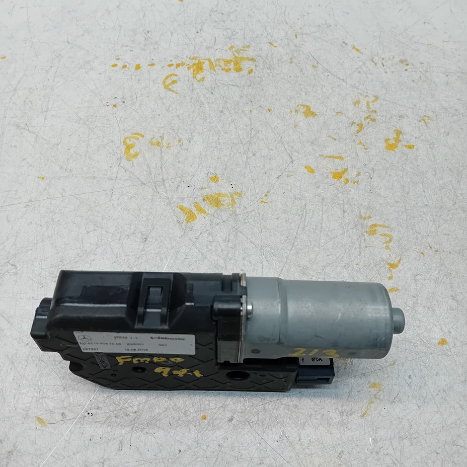 MERCEDES BENZ E-CLASS W213 2016 SUNROOF MOTOR  A2139067003 FM00941