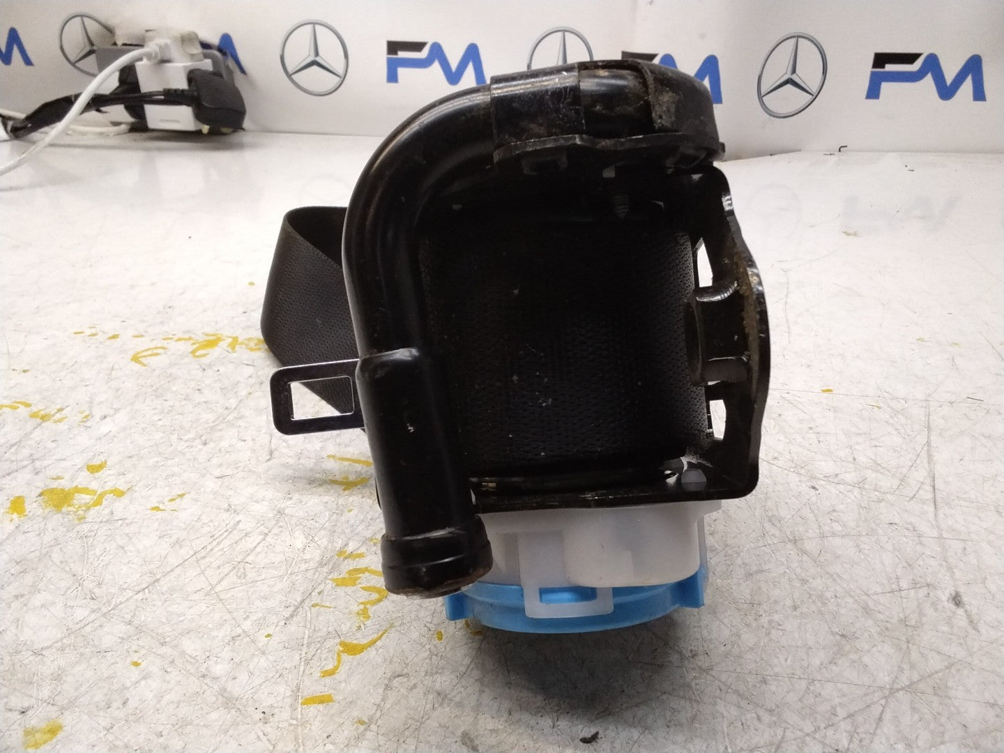 MERCEDES A CLASS W176 REAR L / R SIDE SEAT BELT A1768602385 FMS173 NSR OSR