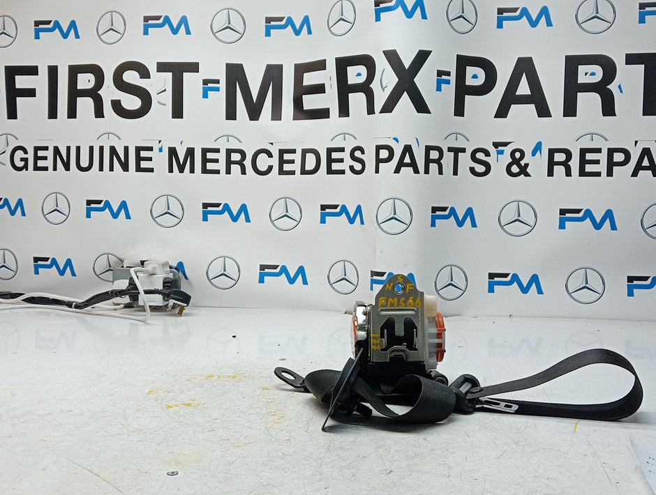 MERCEDES A CLASS  FRONT LEFT SEAT BELT WITH PRETENSIONER A1778600700 FMS66 NSF