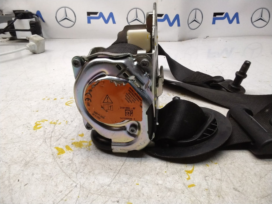 MERCEDES A CLASS  FRONT LEFT SEAT BELT WITH PRETENSIONER A1778600700 FMS185 NSF