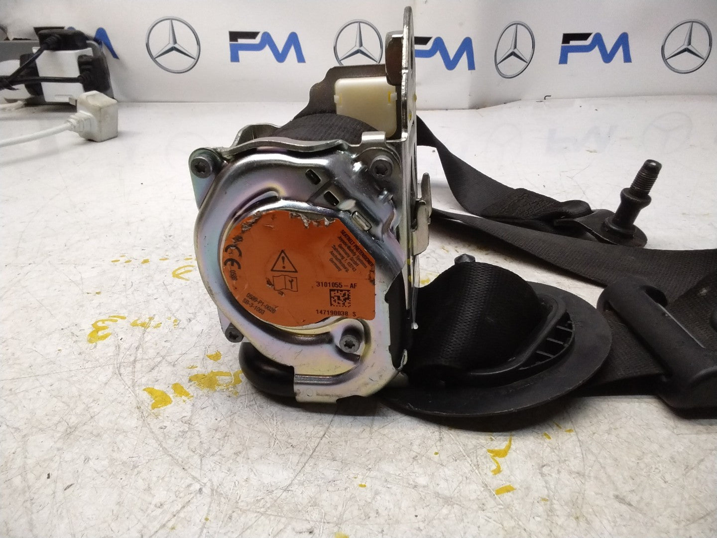 MERCEDES A CLASS  FRONT LEFT SEAT BELT WITH PRETENSIONER A1778600700 FMS185 NSF