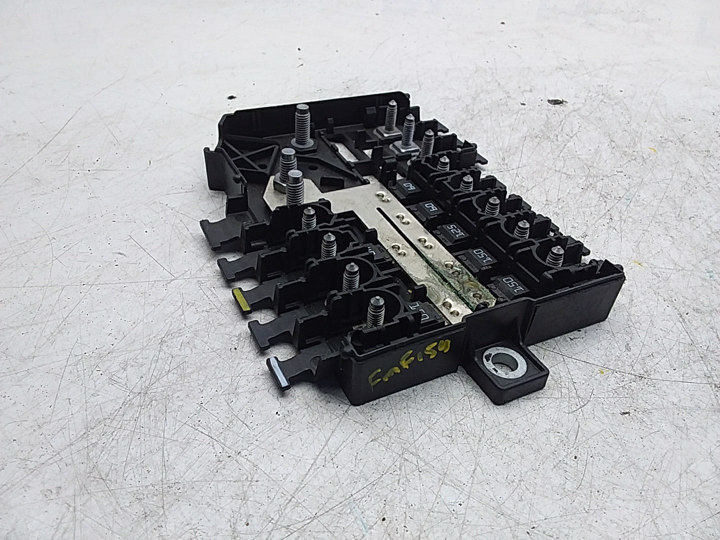 MERCEDES BENZ  E-CLASS  W213 FUSE RELAY JUNCTION BOX  A2135406200  FMF154