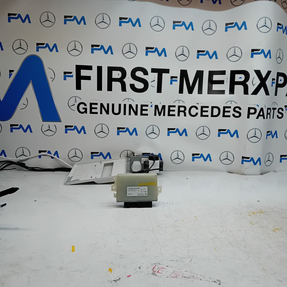 MERCEDES E-CLASS W213 W205 ADBLUE SCR CONTROL UNIT EGR ECU A0009007604 FM00829