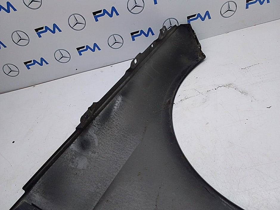 MERCEDES  E-CLASS W212 NS LEFT PASSENGER SIDE WINGS FMW32 