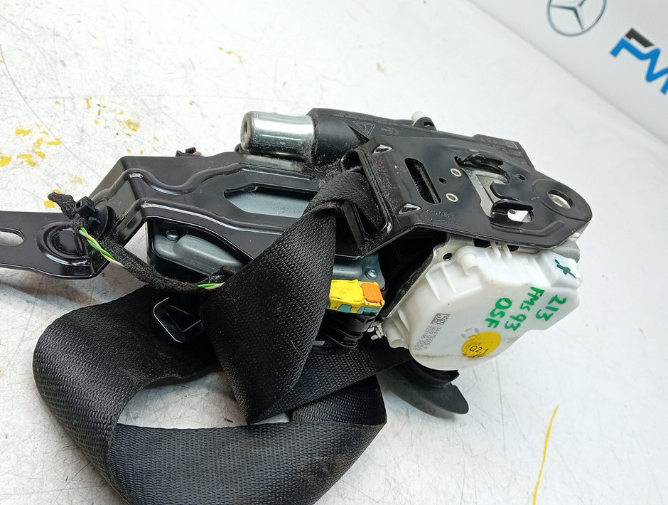 MERCEDES E220 SEAT BELT A2138605600 FRONT RIGHT DSL AUTO W213 ESTATE FMS93 OSF