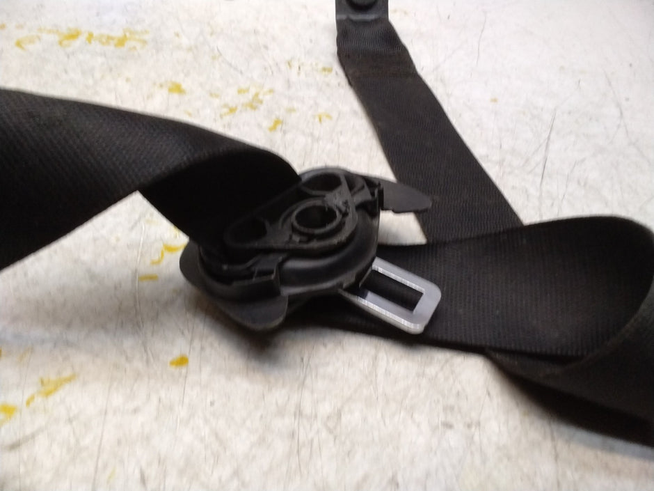 MERCEDES A CLASS W176 SEAT BELT FRONT LEFT SIDE A1768600185 FMS180 NSF