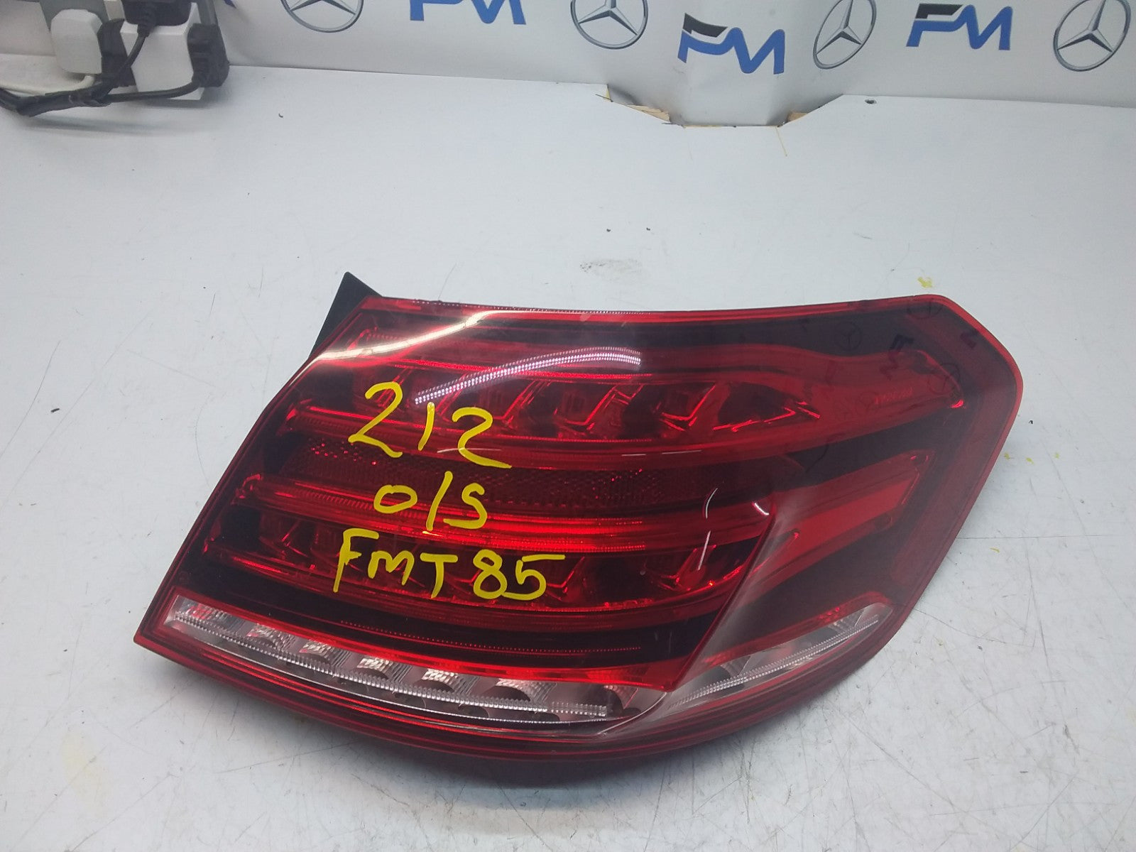 MERCEDES E-CLASS W212 REAR DRIVER O/S TAIL LIGHT A2129060803 2018 FMT85