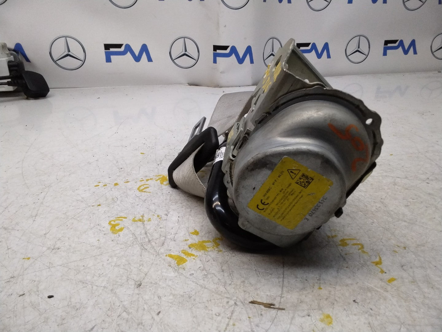 MERCEDES C CLASS W205 REAR PASSENGER SIDE SEAT BELT A2058600585 FMS316 NSR