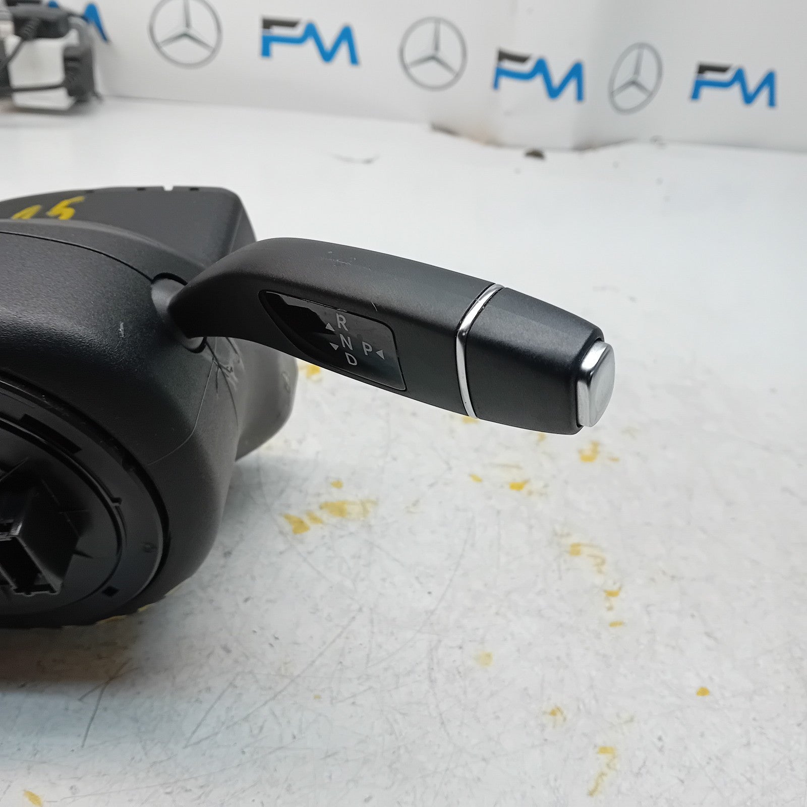 Mercedes E-CLASS W213 INDICATOR/WIPER GEAR SELECT + SQUIB  A2139007810 FM00903
