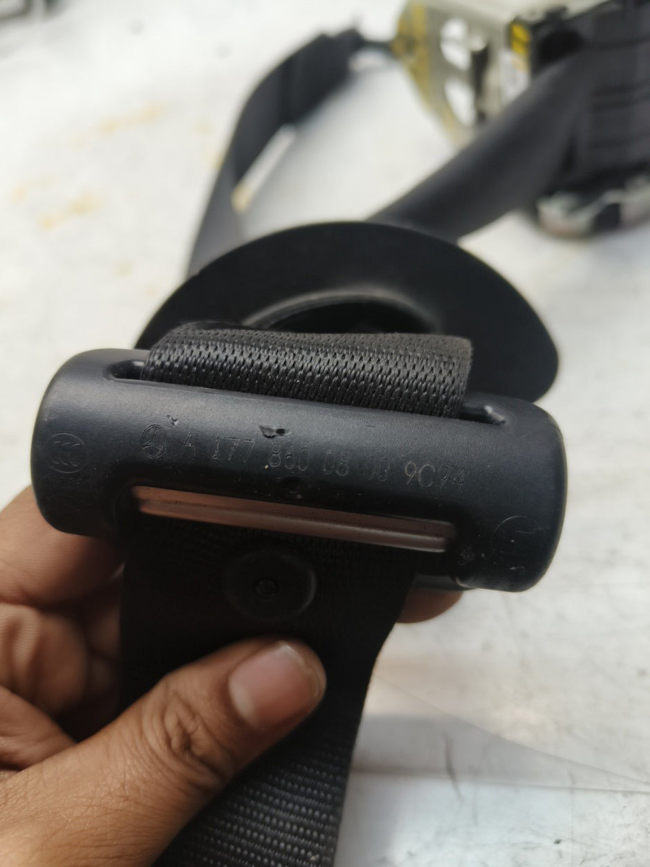 MERCEDES A CLASS  FRONT LEFT SEAT BELT WITH PRETENSIONER A1778600800 FMS46 NSF