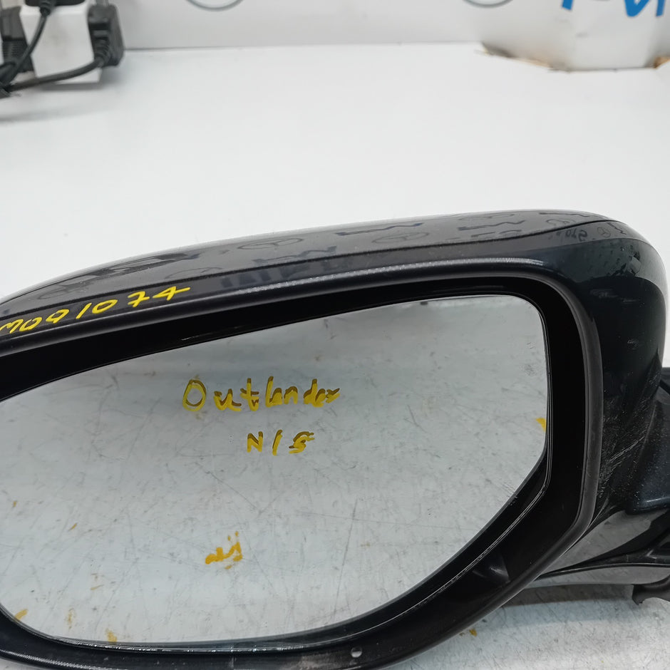 MITSUBISHI OUTLANDER MK3 PASSENGER SIDE WING MIRROR  POWER FOLD FM001074
