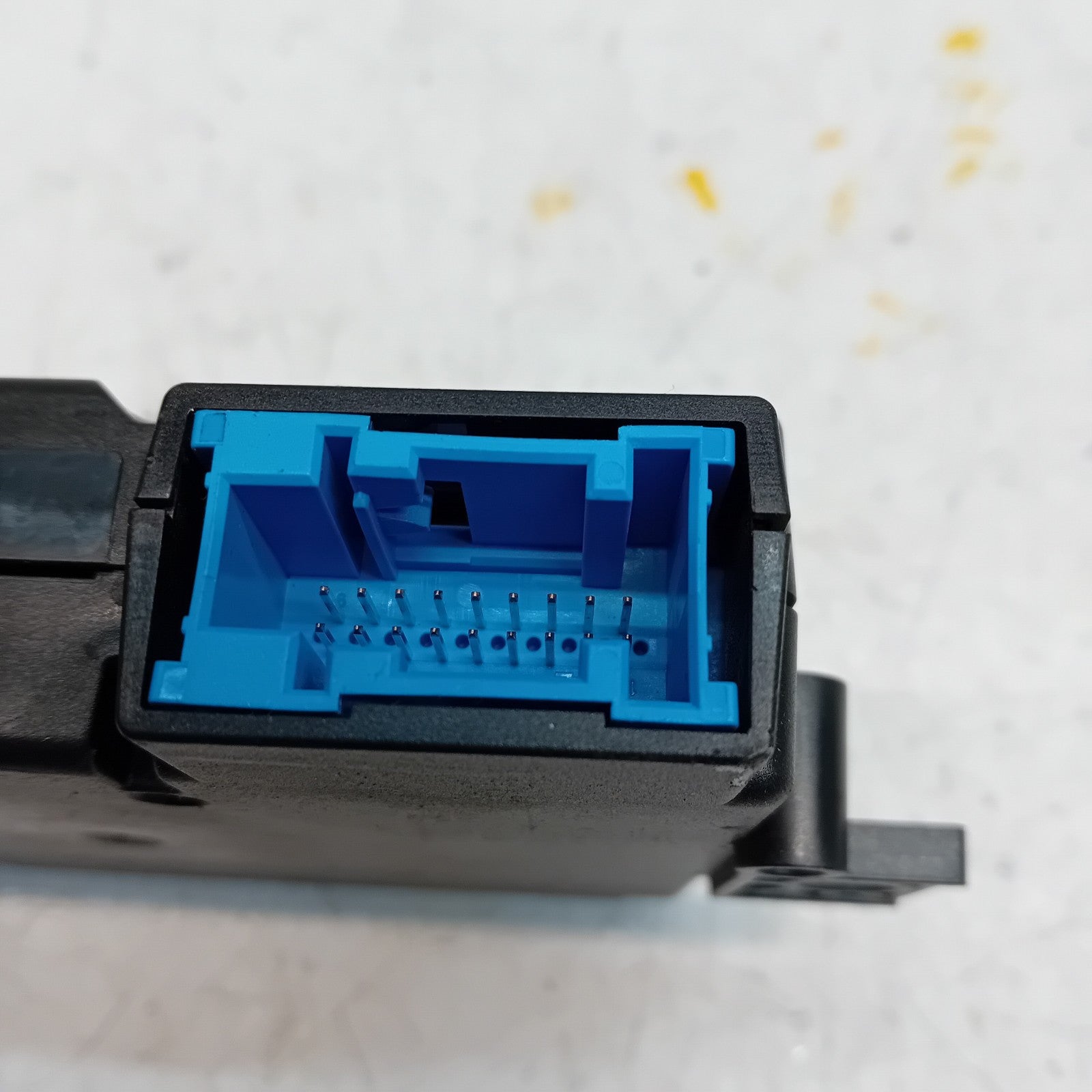 MERCEDES C-CLASS GEARBOX CONTROL UNIT W205 A2059007705 FM00774