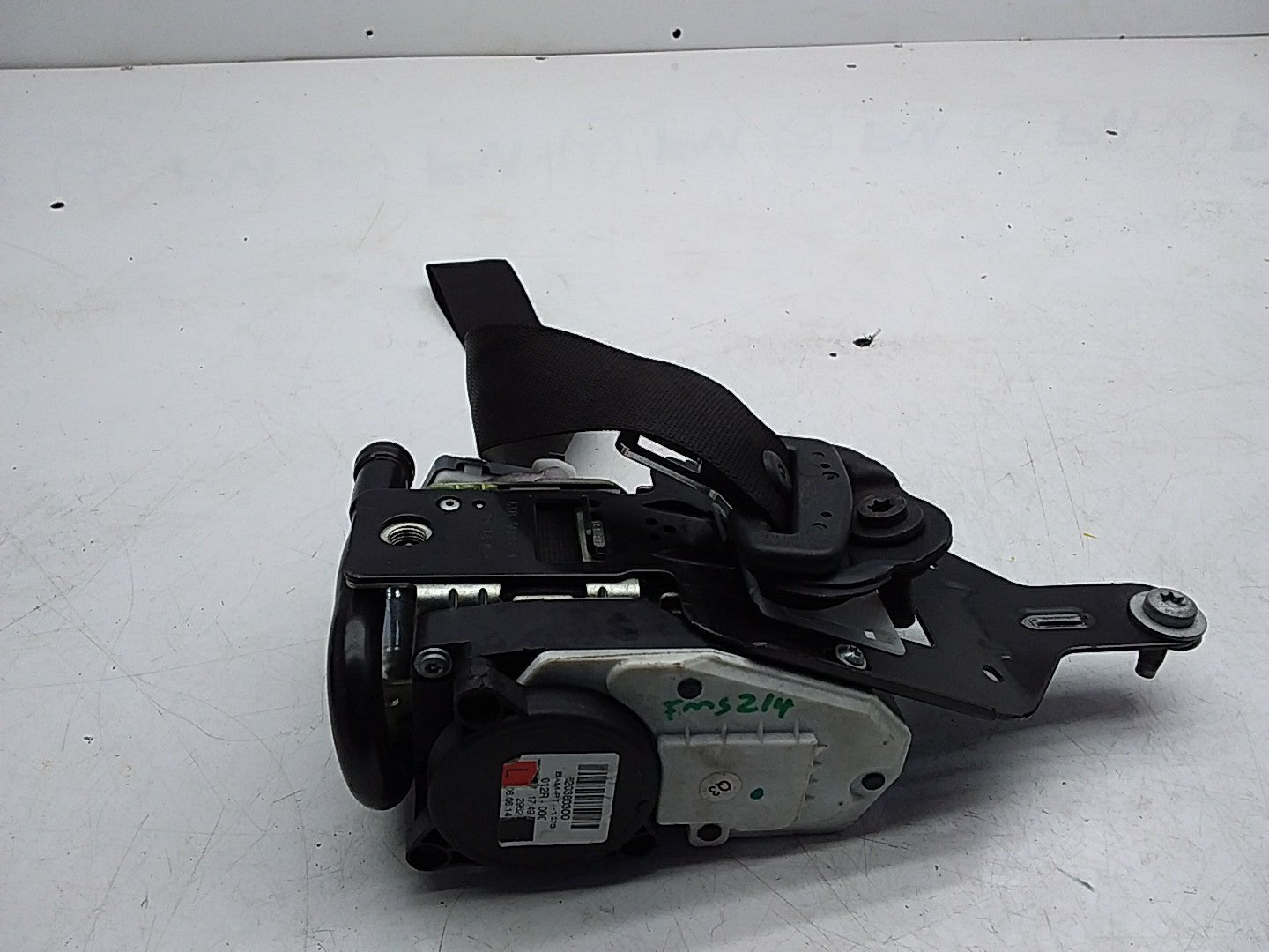 MERCEDES C-CLASS W204 SEAT BELT FRONT LEFT PASSENGER SIDE A2048601985 FMS214 NSF