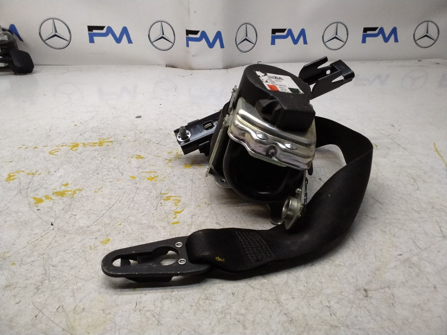 MERCEDES C-CLASS W205 SEAT BELT FRONT PASSENGER LEFT SIDE A2058600185 FMS328 NSF