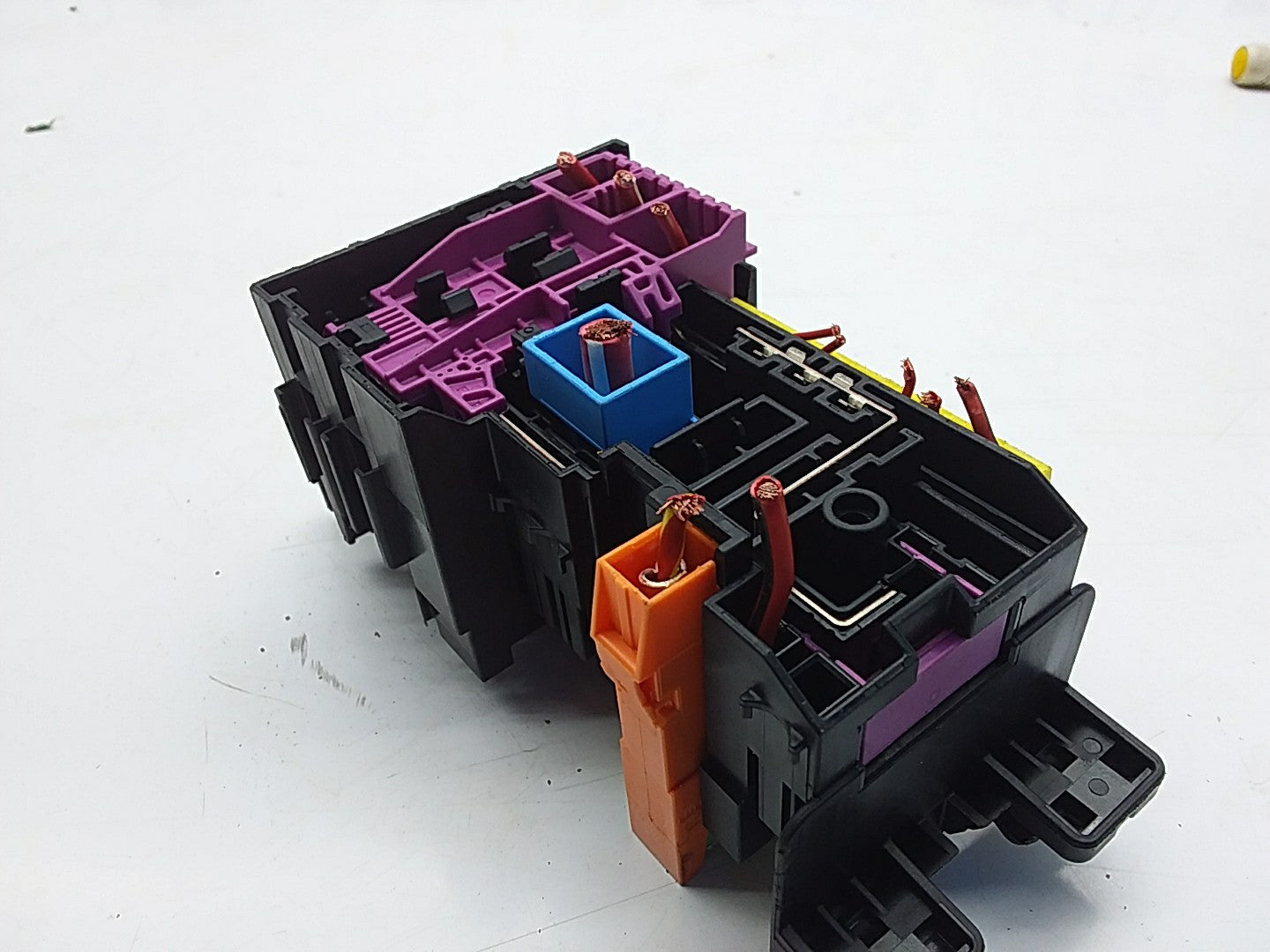 MERCEDES C CLASS FUSE RELAY BOX A2059067200 W205 2014 - 2021 FMF24