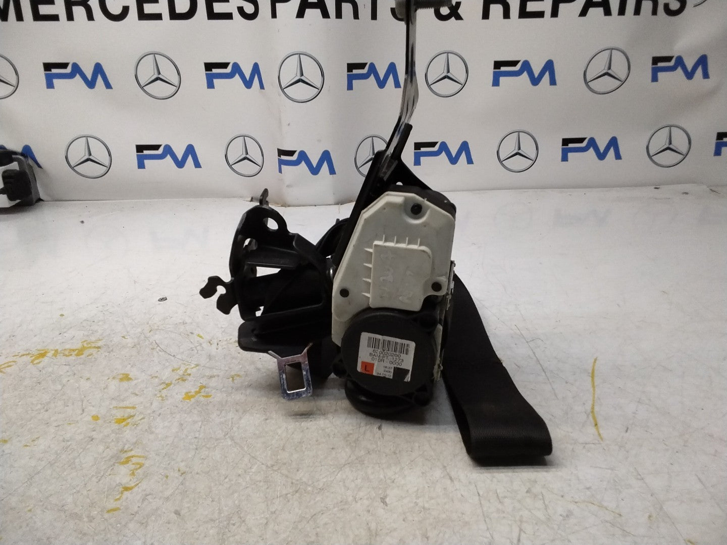 MERCEDES E CLASS SEAT BELT FRONT LEFT PASSENGER COUPE A2078605185 FMS444 NSF
